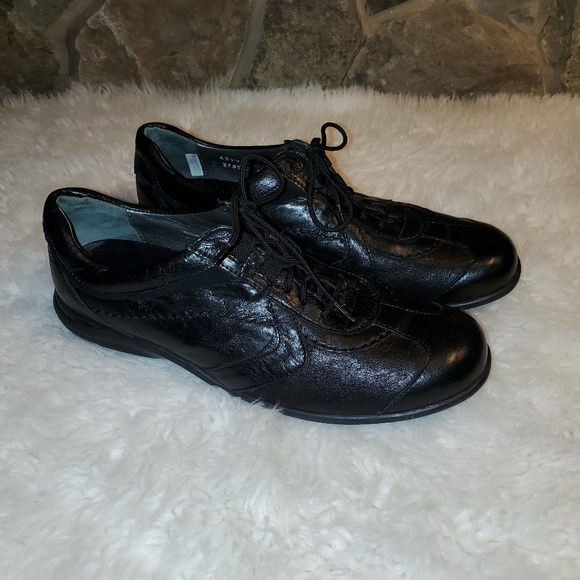 Sensible The Stretchable shoes black oxfords - Picture 5 of 5
